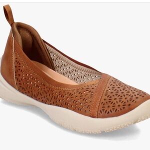 Jambu Women's Emma Comfort Loafer Shoe